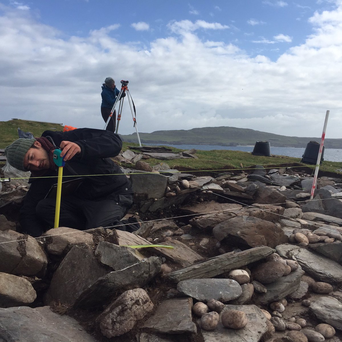 CLICprojectND's tweet image. After archaeologists excavate, we document the finds by drawing and measuring below sod architecture and finds.