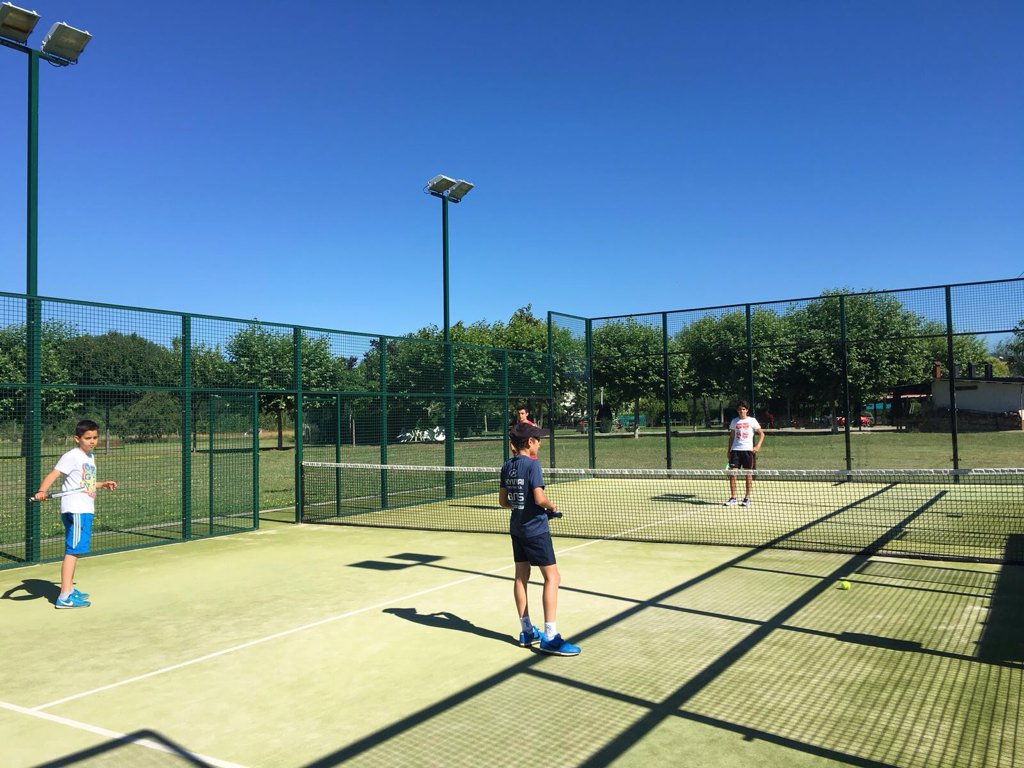 ccvirgenpenabem's tweet photo. Taller de padel Ed. Secundaria... 🎾🎾🎾. Muchas gracias asociación "La Obrera" por su colaboración. #fiestas2015/16VP https://t.co/zLuDg4tjAV