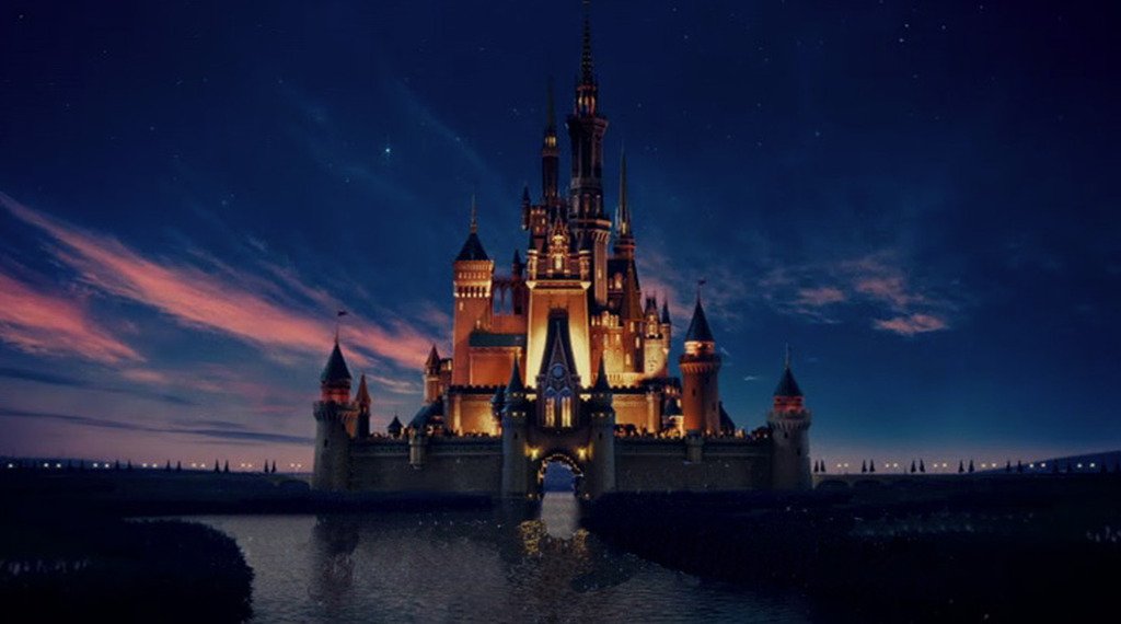 Disney theme park opens in Shanghai buff.ly/28KMHgi