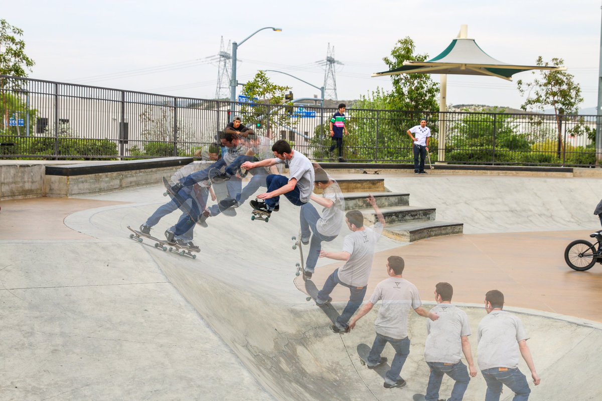 CoopPhotos's tweet image. Happy go skate day! #multiburst #highframerate #coopphotos #goskateday