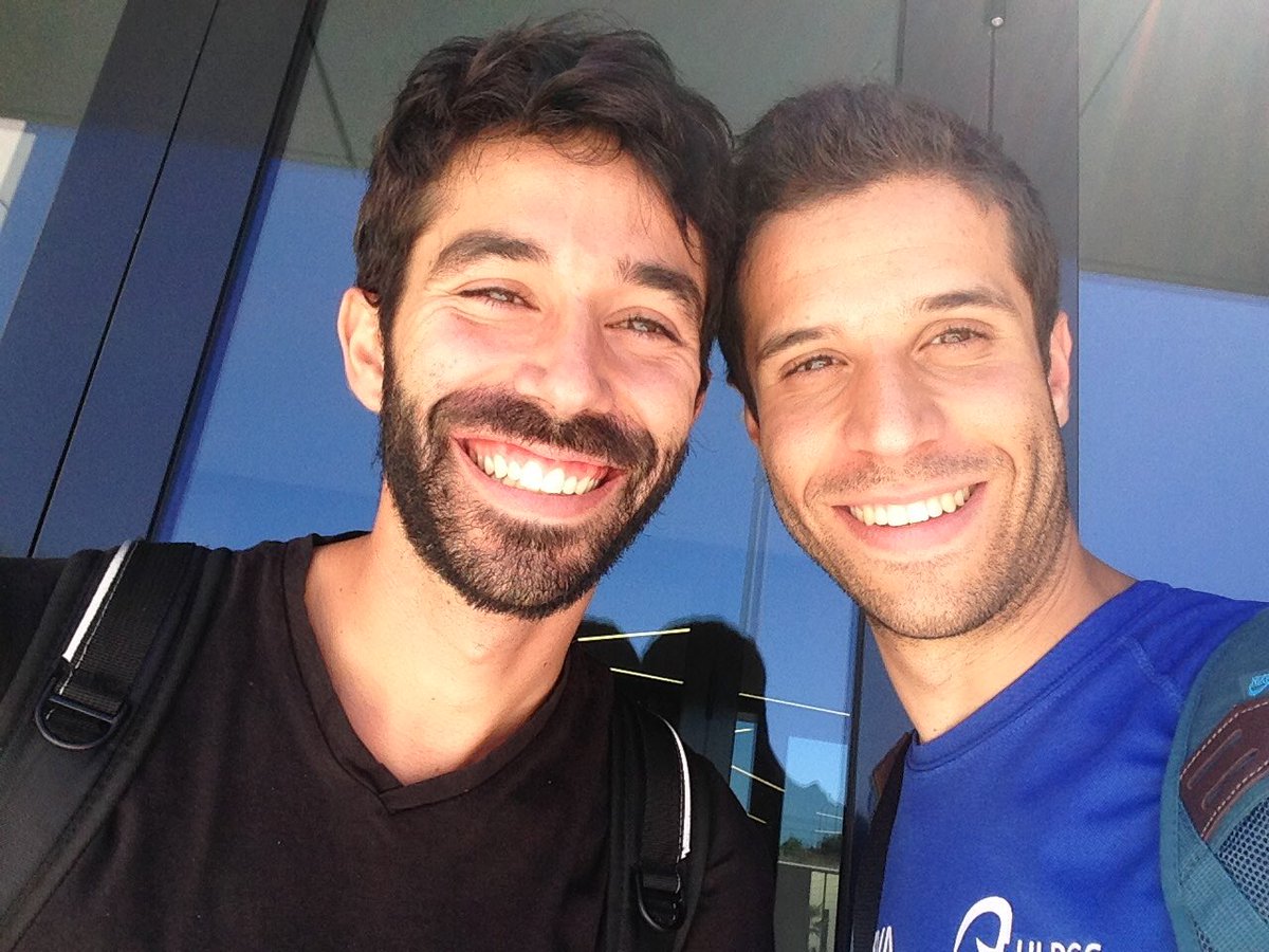 PabloSotoca's tweet photo. "La única regla es el cariño" nos regala @monstergando el último día de Máster. Amigo, fue un placer compartirlo :) https://t.co/HyWdLMdzrh
