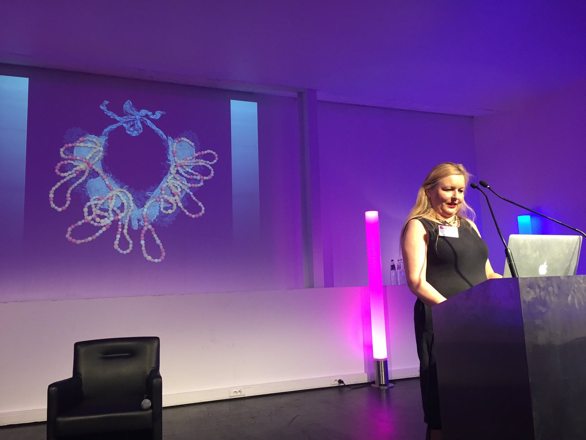 AnnaDumitriu's tweet photo. Discussing "Engineered Antibody" @digfestEU #digfest16 - made with Liu Lab @UCIrvine #Wetware #BeallCenter https://t.co/LL9GIrmO3h