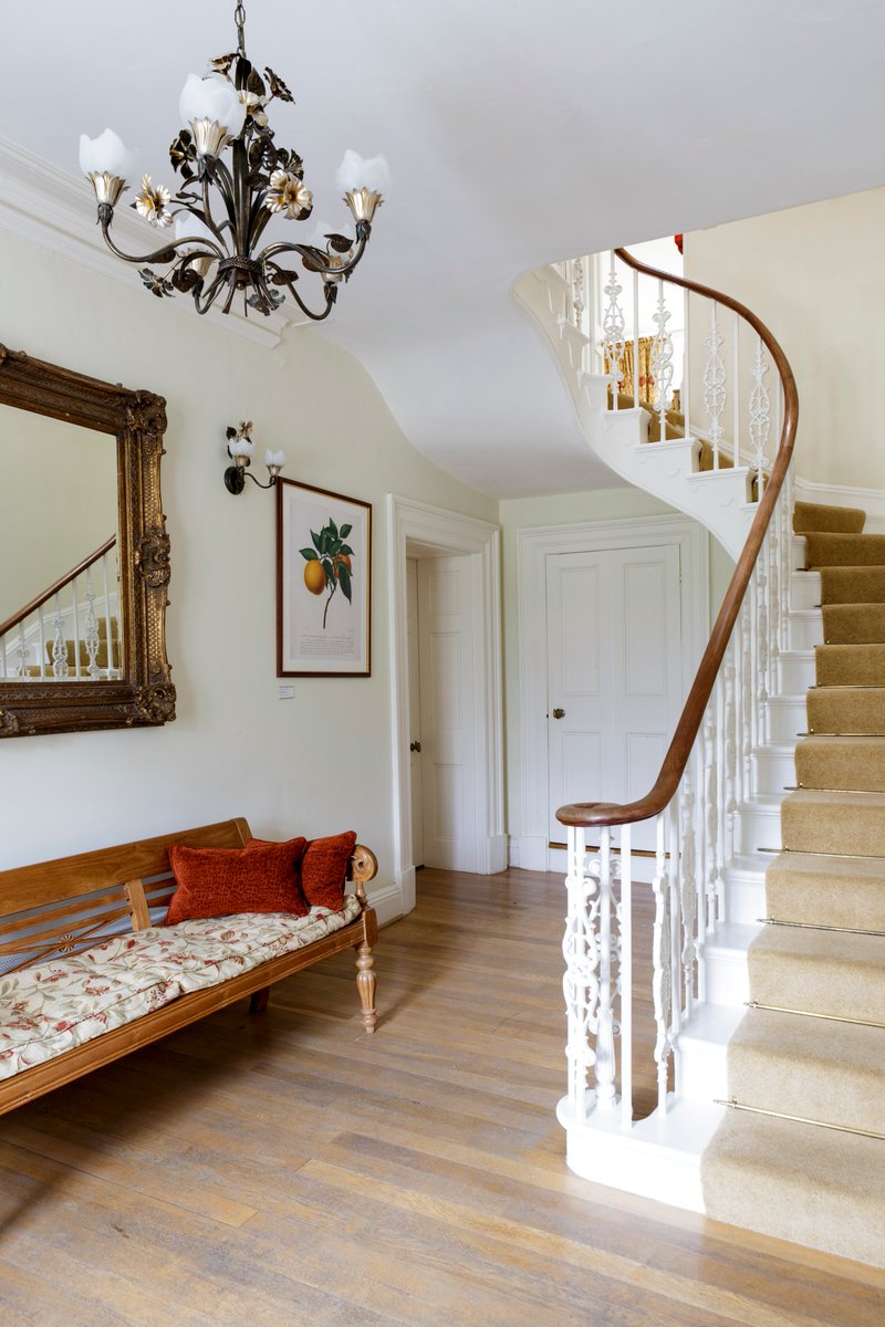 RHS_Rosemoor's tweet photo. #TravelTuesday RHS Members book your summer stay in Rosemoor House with 20% off https://t.co/a2imzMo9zm 01805 626810 https://t.co/gn7EY3YO2R