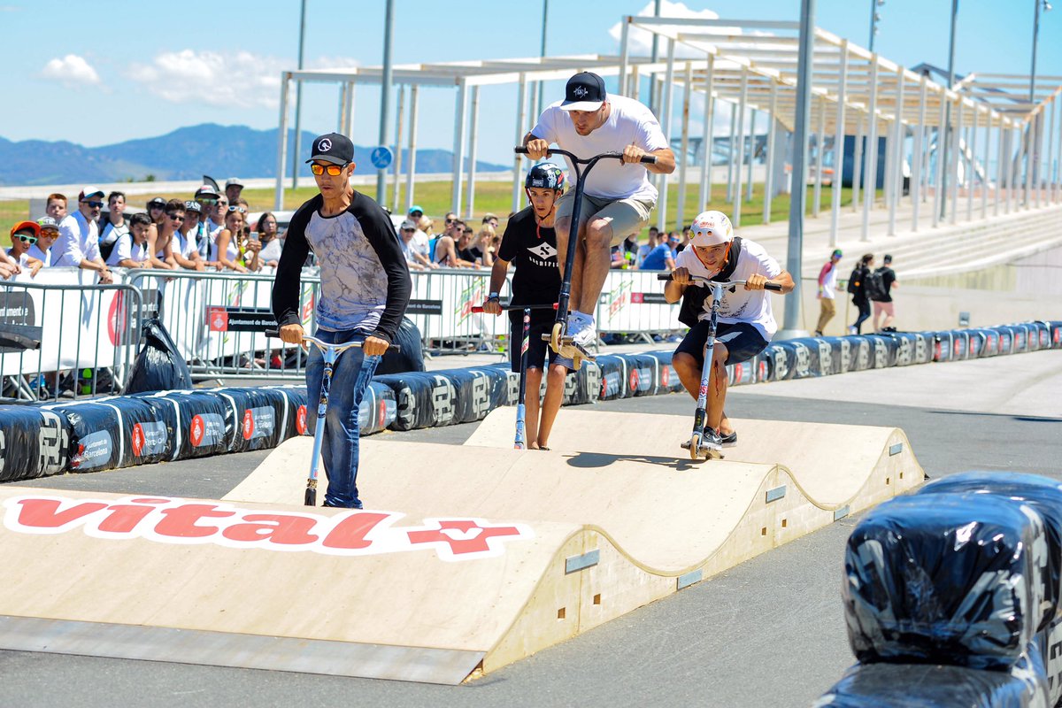 javi_trepat's tweet photo. Scooter Cross contest at the #ImaginExtreme 2016 was fun af. | 📷: @ridershow 
@extremebarcelona x @UrbanArtt https://t.co/tNHwYluf4k