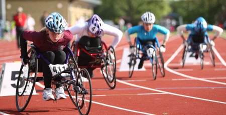 хоккей с мячом на траве. 7 спорт. испанский теннис падел. малайский волейбол сепактакрау. Sports including.