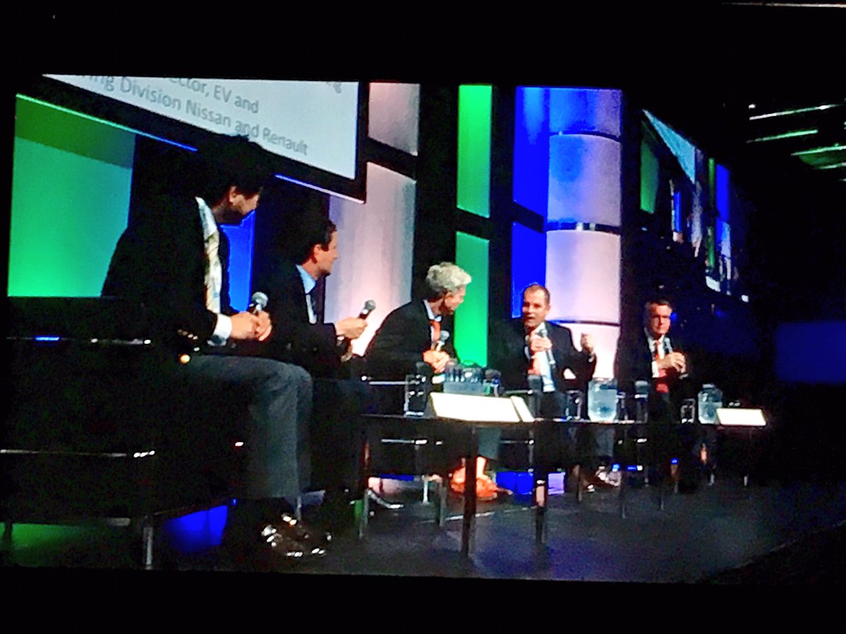 EVSymposium29's tweet photo. @Danneilwsj leading a robust discussion on vehicle electrification at #EVS29 w/ @TheAllianceRN @Ford @BMW &amp; @Toyota https://t.co/07magcwzLM