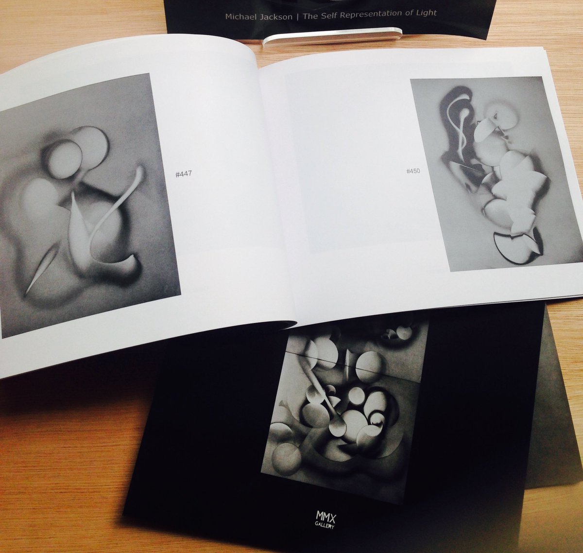 MMXgallery's tweet photo. Thanks @ChrisGibsonArt for #Catalogue design
@MikeGJackson's exhibition @MMXgallery #unique #Luminograms https://t.co/jp6reScxck