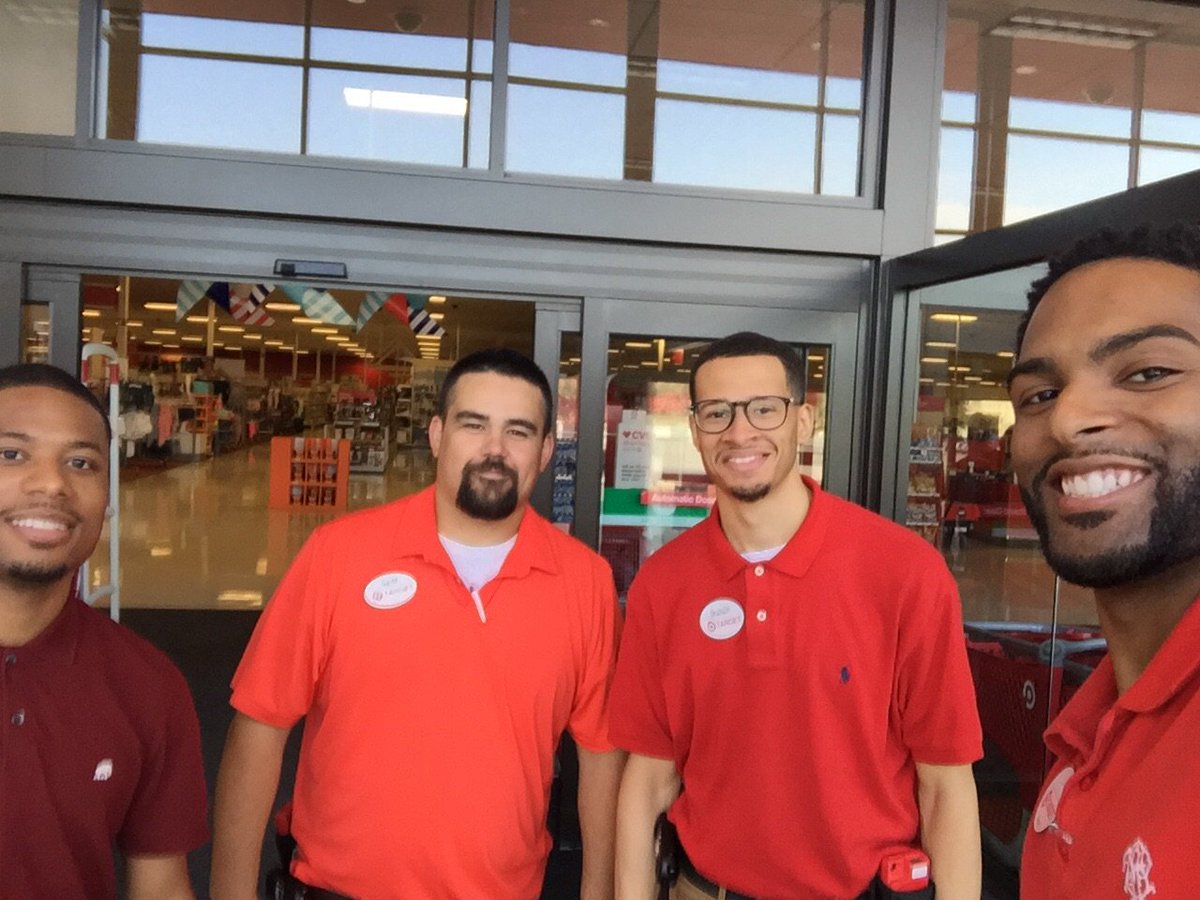 #NationalSelfieDay #TheATeam #T2389 #D304Strong #G392Perks (HR, LOG, GE, Food)