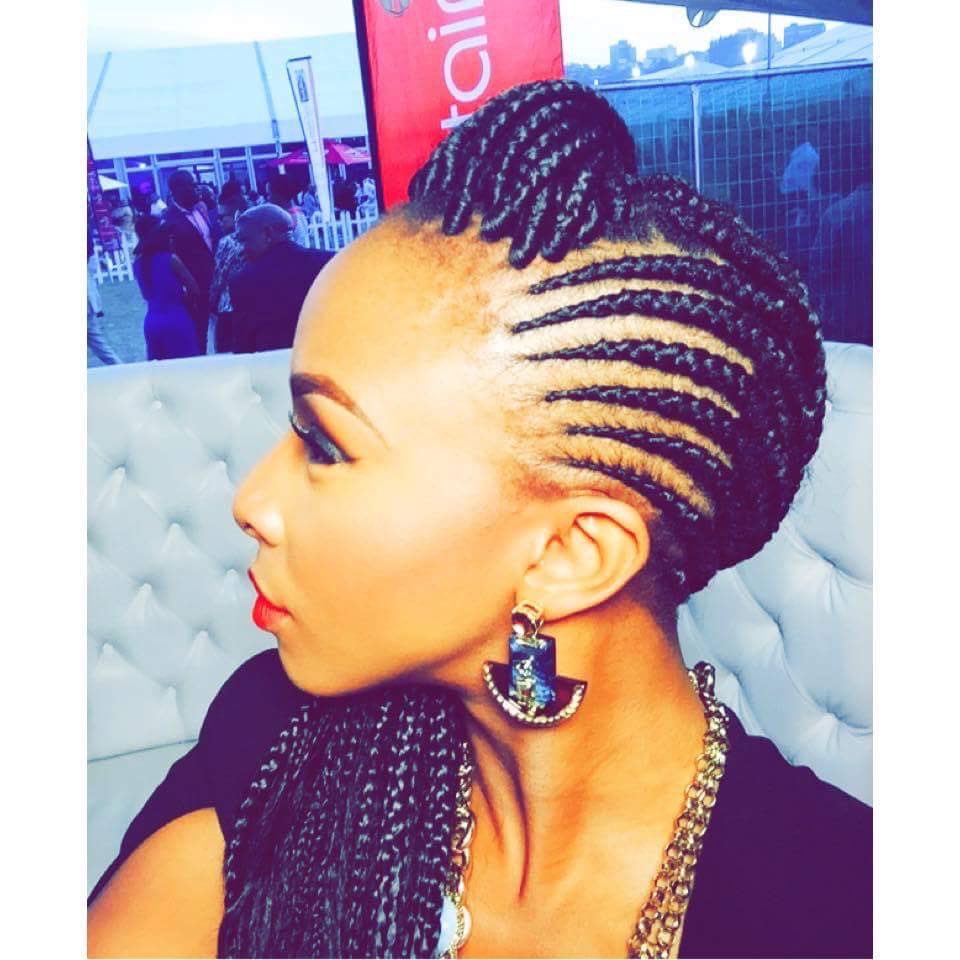 CocoDiva10's tweet photo. We absolutely love this throwback look from @Boity . She owns her thrown and wears the crown well! #CocoDiva https://t.co/w1HzKrczb8