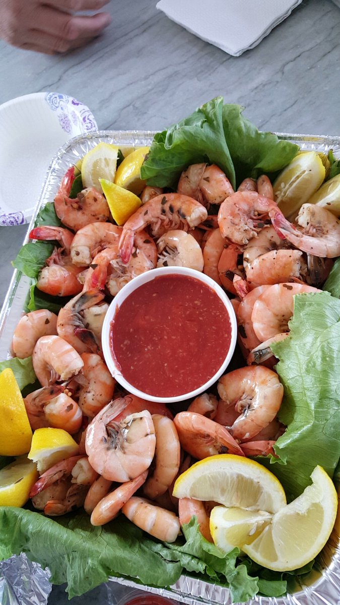 chefcovas's tweet photo. #shrimp on the move!! #packaged nicely for any bbq! https://t.co/Ocw2k5pgZZ