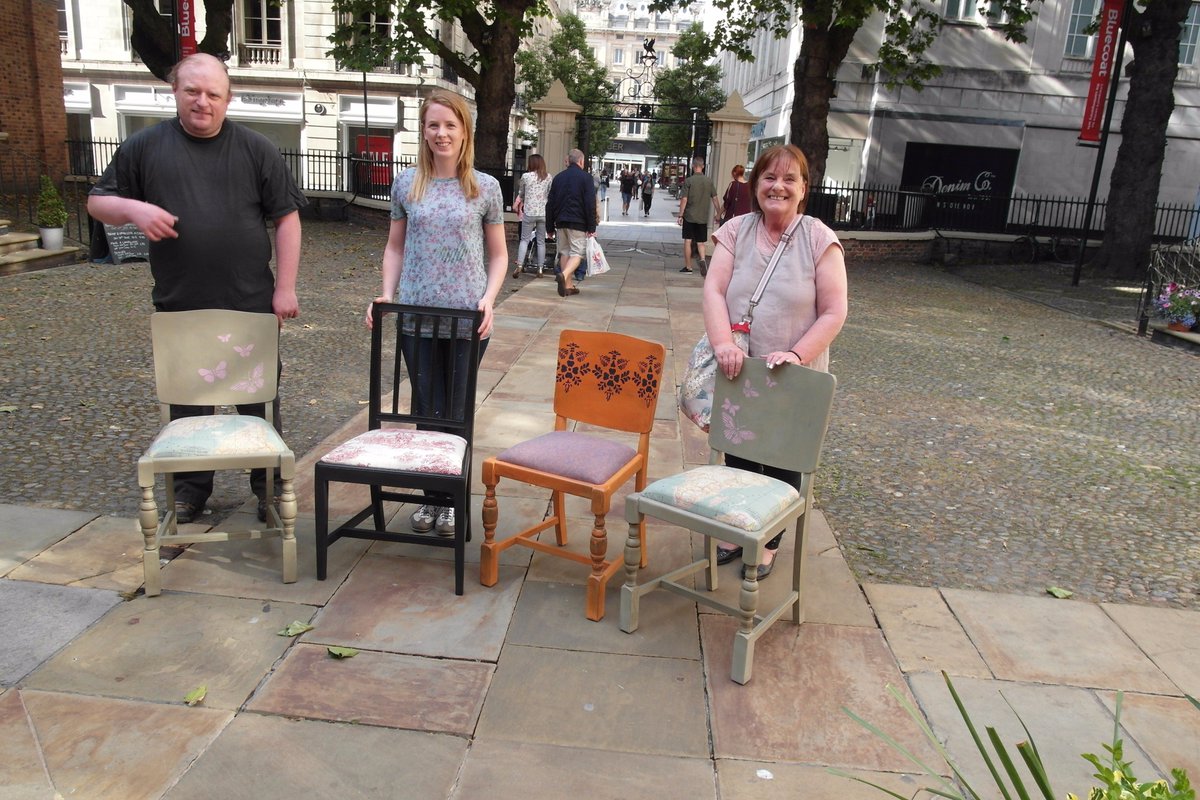 paintmychair's tweet photo. What our workshop attendees created last Saturday. #anniesloan #liverpoolworkshops. #upcycling https://t.co/IcWityJM8T