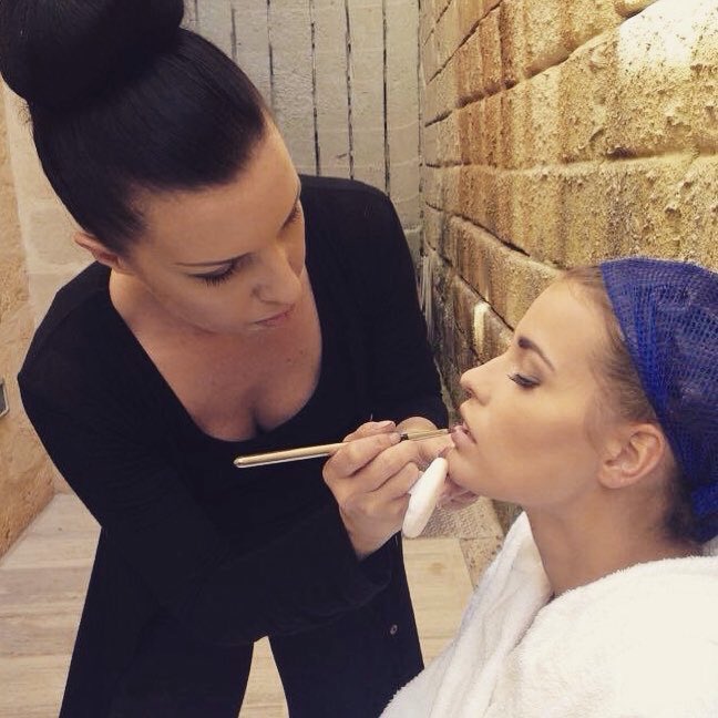 Ladydiabolika's tweet photo. Work in progress #parahworld #2017campaign @carlomaristudio #ladydiabolika #makeup #carloconcato #hair https://t.co/VPUU9tqjeA