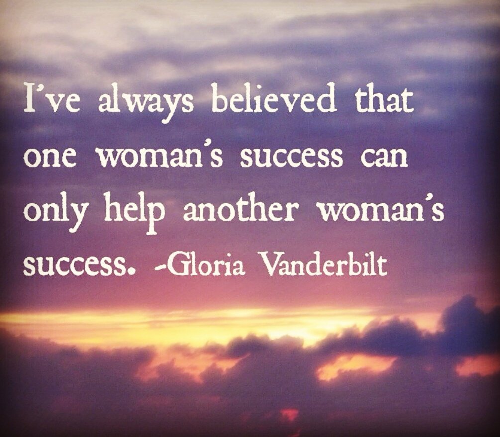 MujerASalvo's tweet photo. "Siempre he creído que el éxito de una mujer solo ayuda al éxito de otra mujer" Gloria Vanderbilt
#mujerasalvo https://t.co/d1R24QUq4i