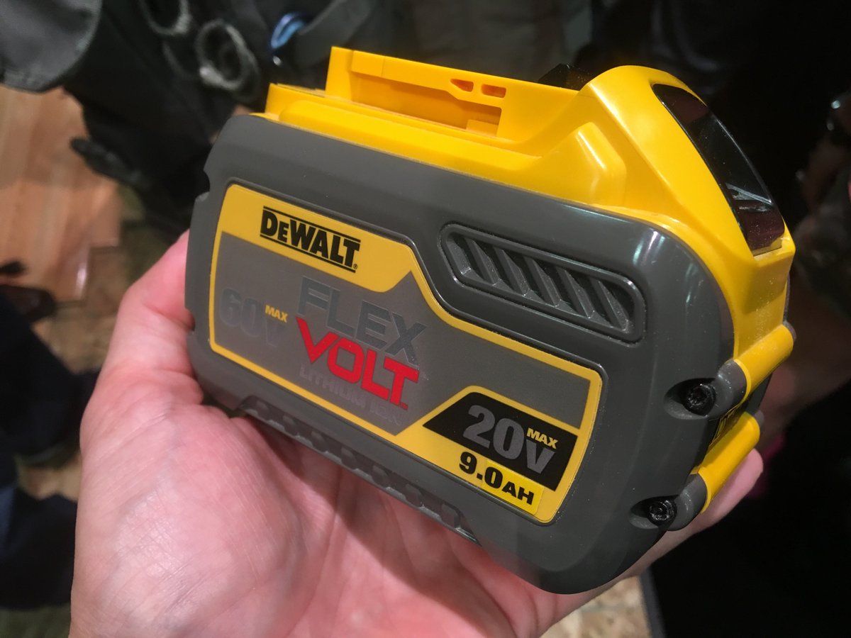 ProToolReviews's tweet photo. This @DEWALTtough 60V 9.0Ah Max #battery pack is coming as well for even more power. #flexvolt #worldsfirst https://t.co/dWN6gSfvuG