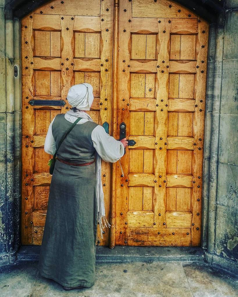 Social_Traveler's tweet photo. #GoudaChallenge • Every door had a story to tell in #Gouda. #TheBigCityChallenge https://t.co/5DTtrLVcOx https://t.co/VPJ6s6C2mj