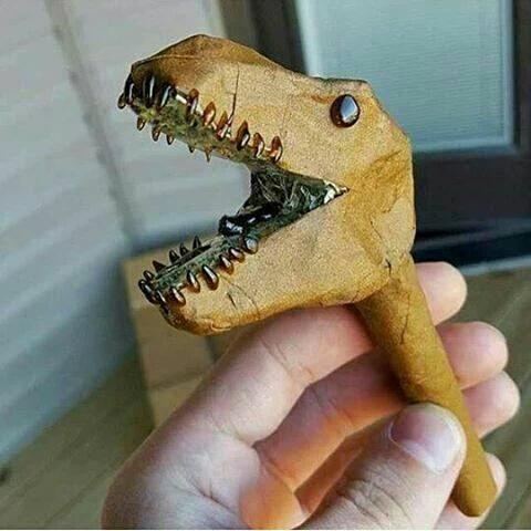 Blunt_cube's tweet photo. Dinosaur blunt😍 https://t.co/LBlj0t1j6V