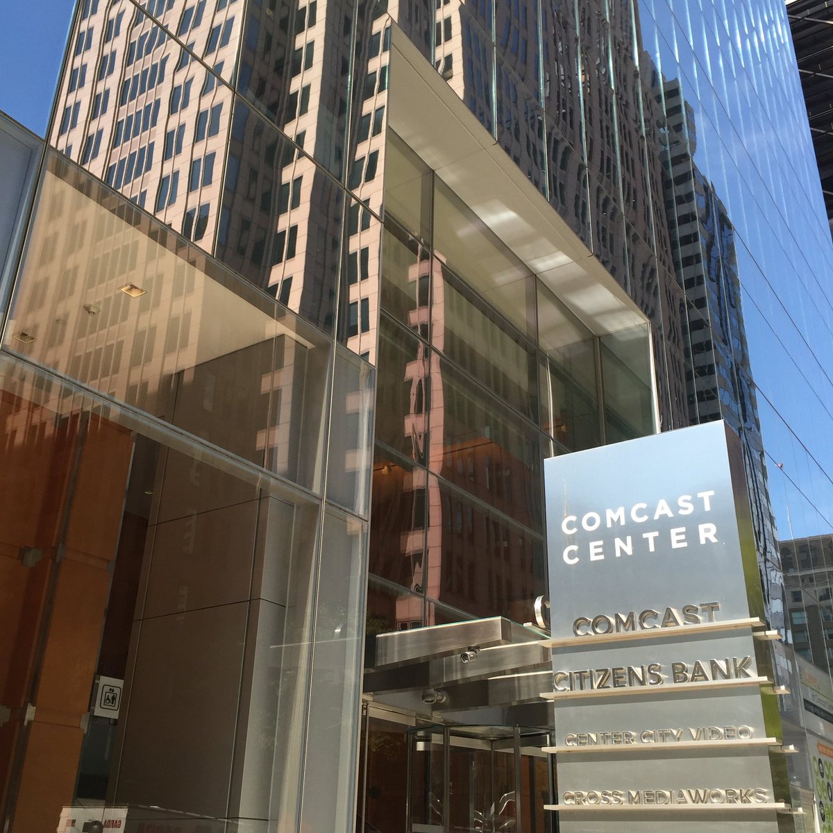 laarnid1's tweet photo. Good morning from the mothership!! ☀️ #Kabletown #Philadelphia https://t.co/EDHQkEcQut