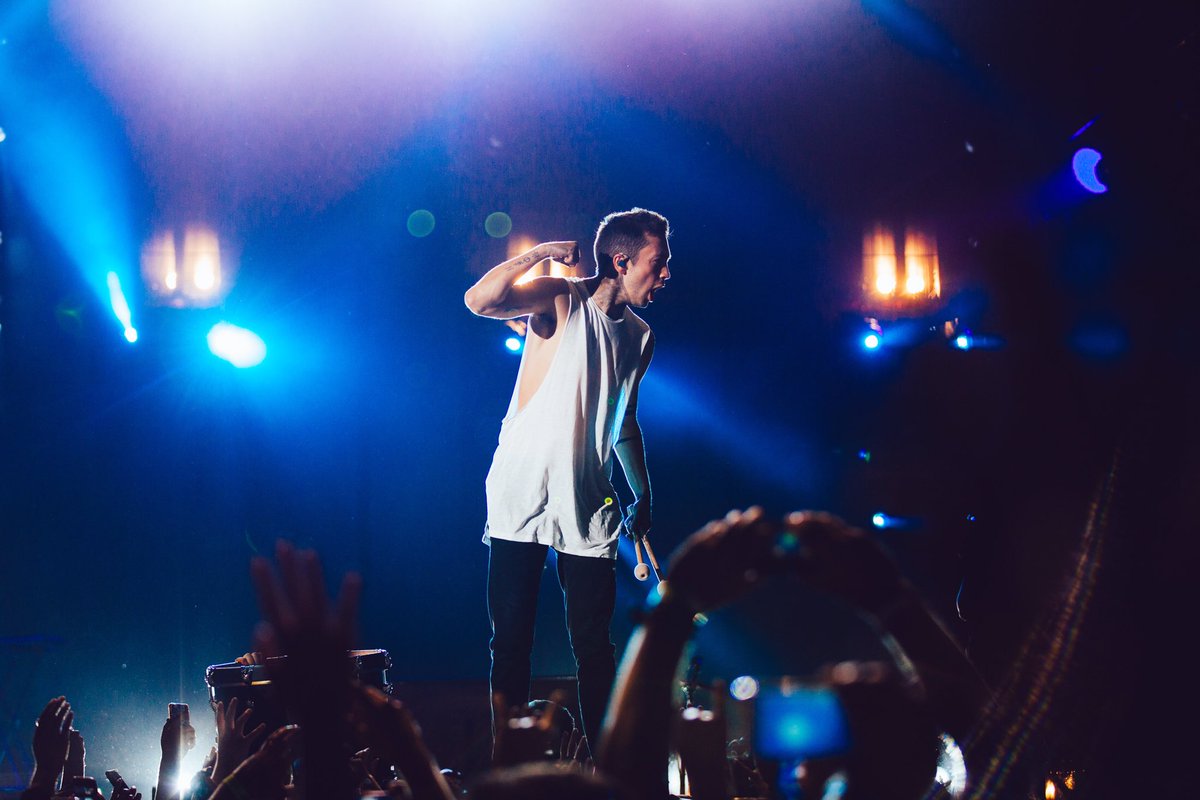 twentyonepilots's tweet photo. #ERS2016 - gilførd, nh https://t.co/FNYsT9Gr0l
