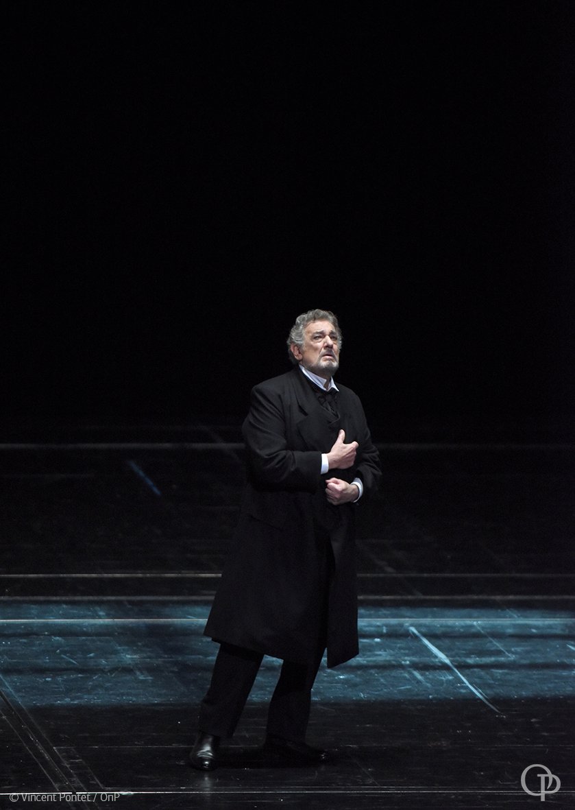 operadeparis's tweet photo. #LaTraviata
@PlacidoDomingo est remonté sur la scène de l'Opéra Bastille après 15 ans d'absence. Retour en images. https://t.co/ibanFbkV9W