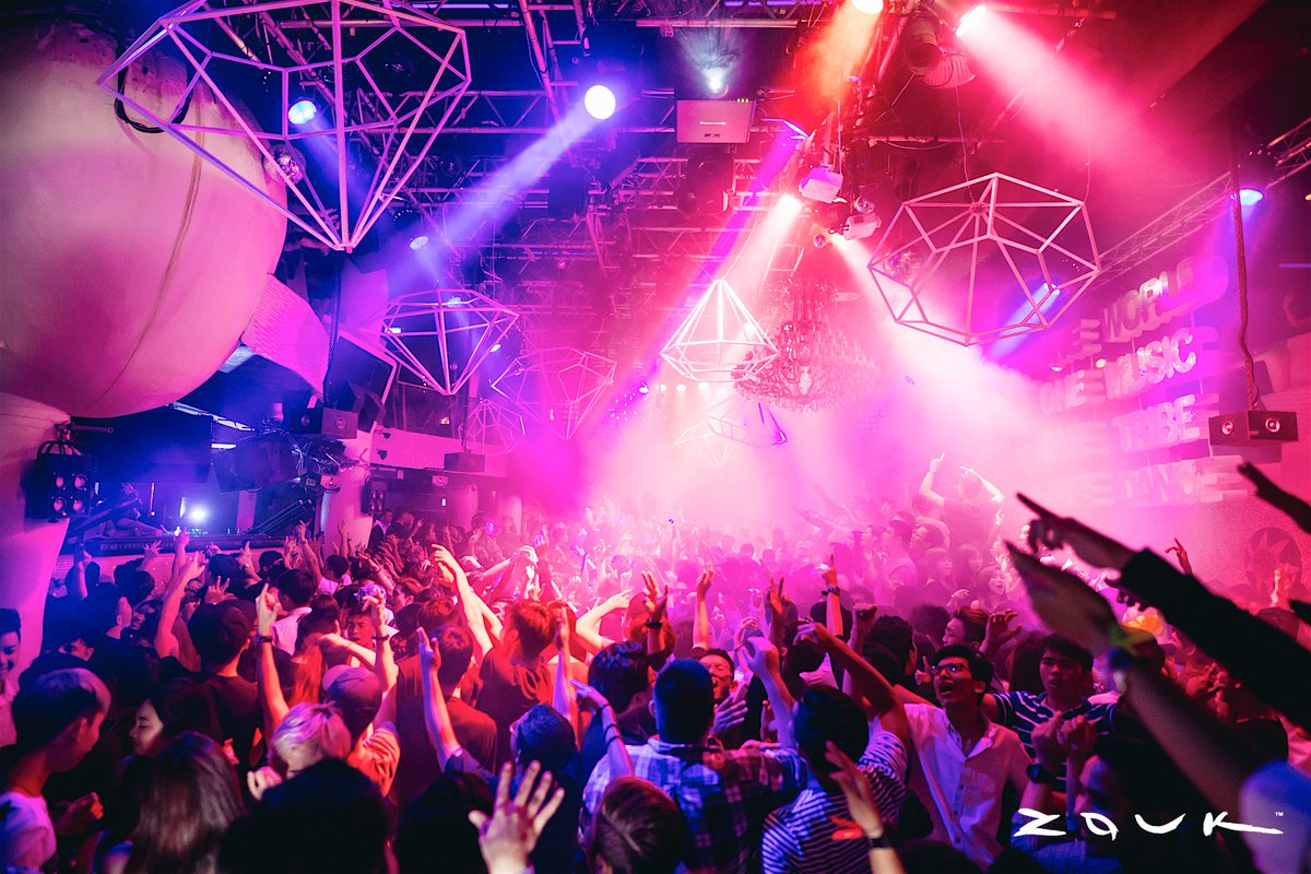 zouksingapore's tweet photo. Get into your roves and move down low with #FreshVelvet this Friday, 24 June with @Zushan_Benny & @djlenerd https://t.co/WV3aokFRUc