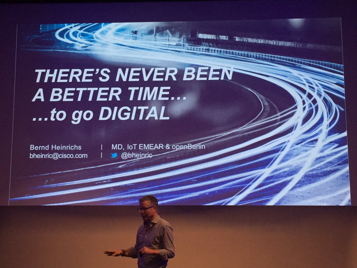 Internet Of Things experience with <a href="/bheinric/">Bernd</a> from @opnbrln_csco on stage for #ufibasel <a href="/ufilive/">UFI</a> #expoprofs #mice