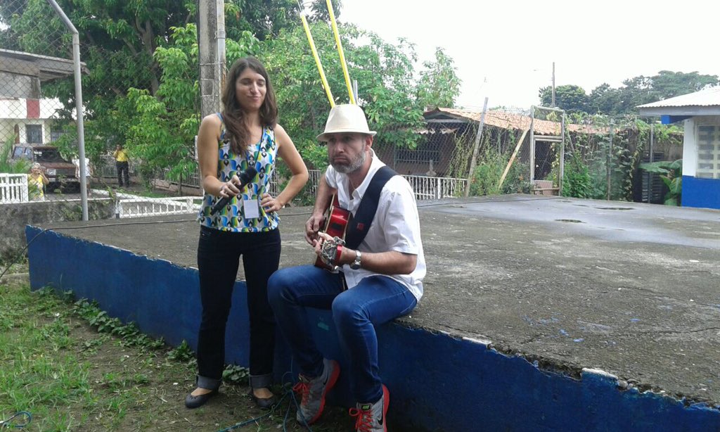FiestaMusicaPTY's tweet photo. ¡Empezando el día de la @FiestaMusicaPTY en escuela Xavier Padre Villanueva con niños llenos de energía!#fdlm2016 https://t.co/VM2Ij93q98