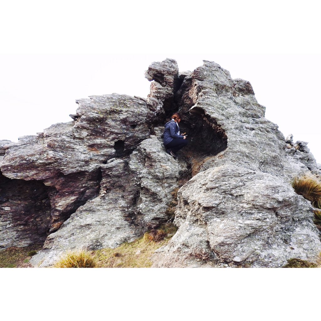 caseyblundell's tweet photo. When #geology starts giving you the #schists, and you can't help but wonder how this could possibly be your #fault.. https://t.co/ORPTyciDDR