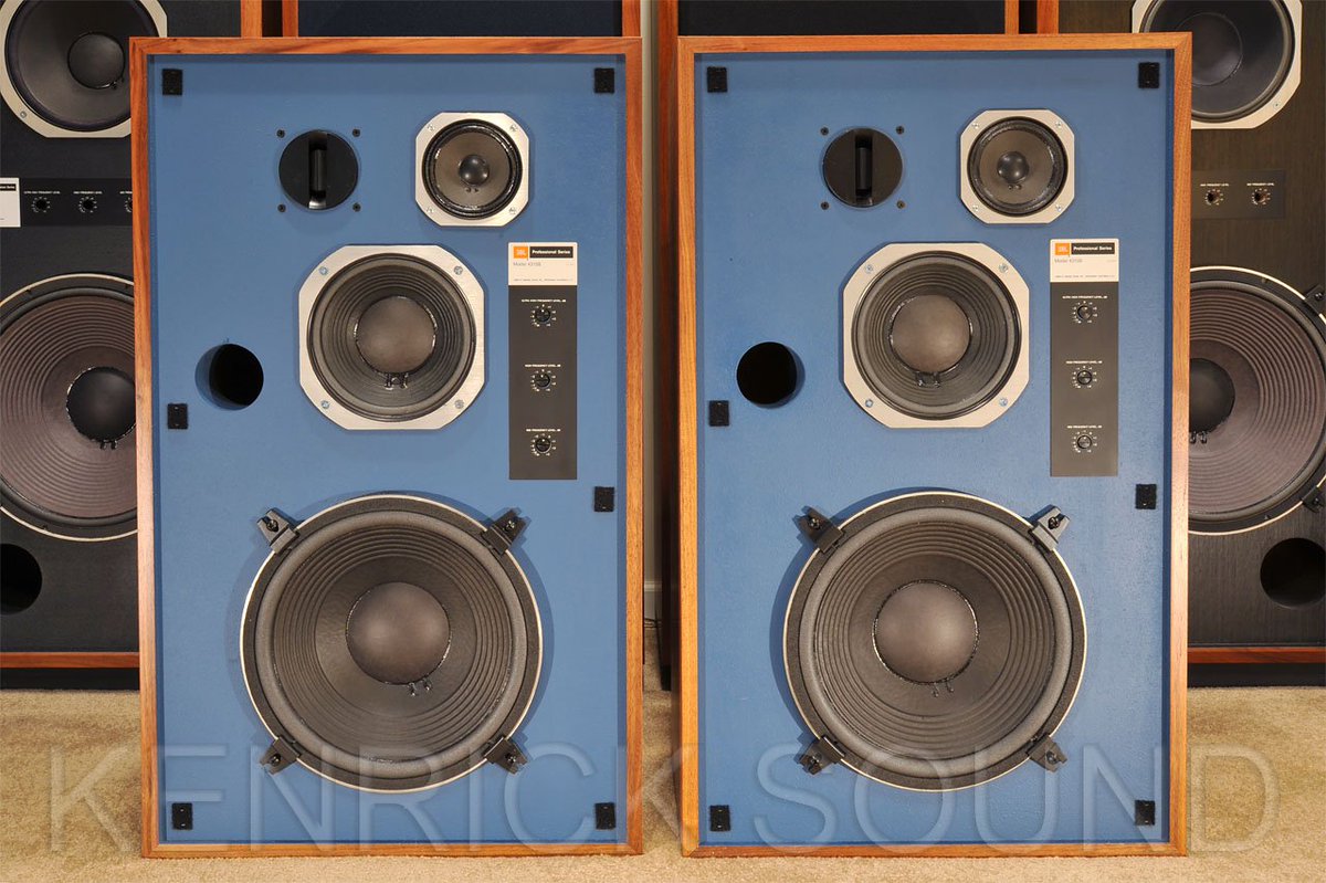 geeklapeeno's tweet image. These are the loudspeakers I was dreaming about since the 80&apos;s!