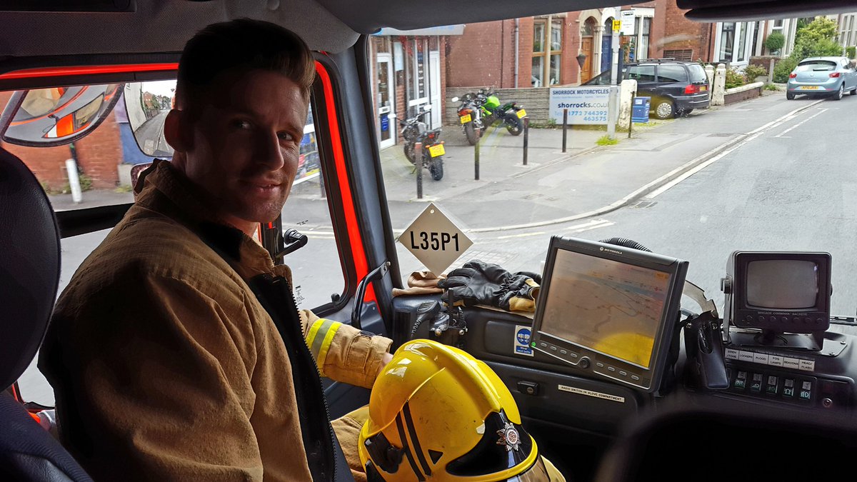 CrewMgr_Lytham's tweet photo. First time as OIC for Chris Moreton, L35P1. Well done. #allcalm #IMPtastic #lytham https://t.co/PjBVonq12T