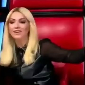 raniawahmed's tweet photo. #HADSE @MuratBozمتسابقه كوبيه الكبيرة مقطع اوضح .. تصرف مراد ولقطه ركزي بدءدقيقه 2.و15 ثانيهhttps://t.co/D8hYDQyEjc https://t.co/PM6tJlKeUH