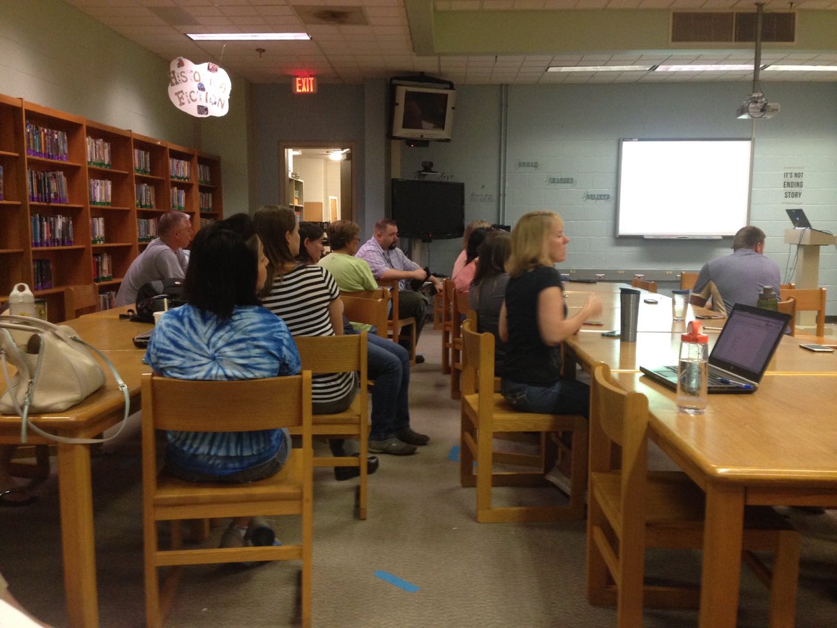 jstreich's tweet photo. #scpslle16 getting ready to Start the annual LLE prep https://t.co/oumGB53c9R