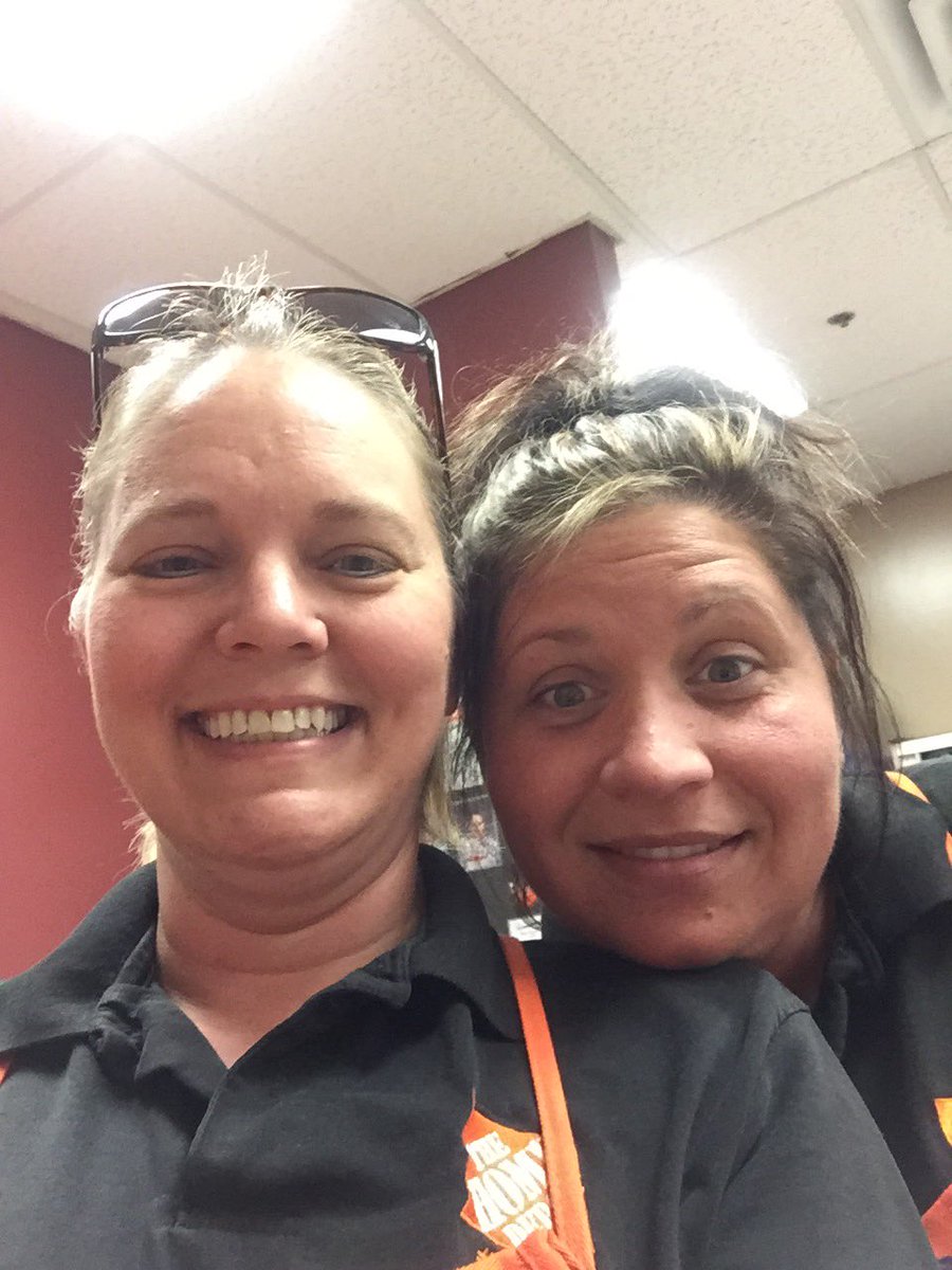 National Selfie Day!!  #MWJUN2016 @not_up_2_parr <a href="/NEToledoTHD/">Toledo THD-Alexis Rd</a>