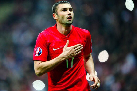 Footballogue's tweet photo. [#Euro2016] Burak Yilmaz est le premier buteur de la #TUR lors de cet Euro ! https://t.co/RFCdunQsM5