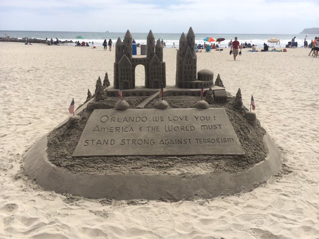 Markslawfla's tweet image. A tribute to our city on Coronado Island in San Diego, CA. #PrayForOrlando #OrlandoUnited