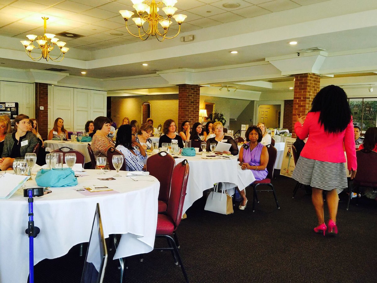 DawnNicole360's tweet photo. In Richmond, VA @ the Meadowbrook Country Club!
#thinklikeagrowgetter #Chiefgrowgetter https://t.co/gHTUYFe1Vb