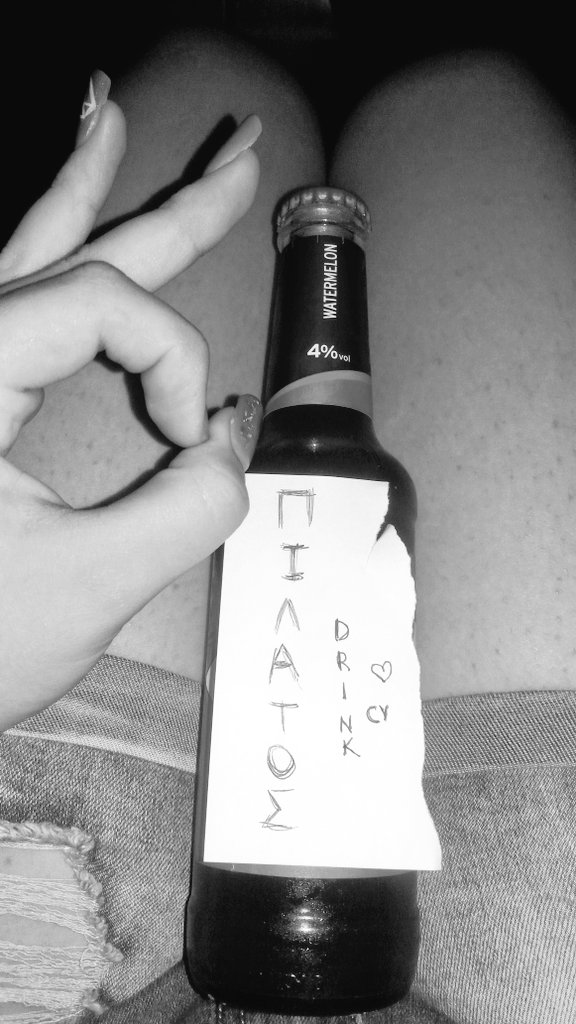 MaRinaNin0's tweet photo. #XFactorGR ΠΙΛΑΤΕ ΣΤΕΙΛΕ ΦΙΛΟΥΘΚΙΑ ΣΤΗΝ ΚΥΠΡΟ.ΑΓΑΠΟΥΜΕΝ ΣΕ 💝💘 ΚΑΙ ΣΕ ΠΙΝΟΥΜΕ 😂💞💝💘 https://t.co/FP9KlX1qPx