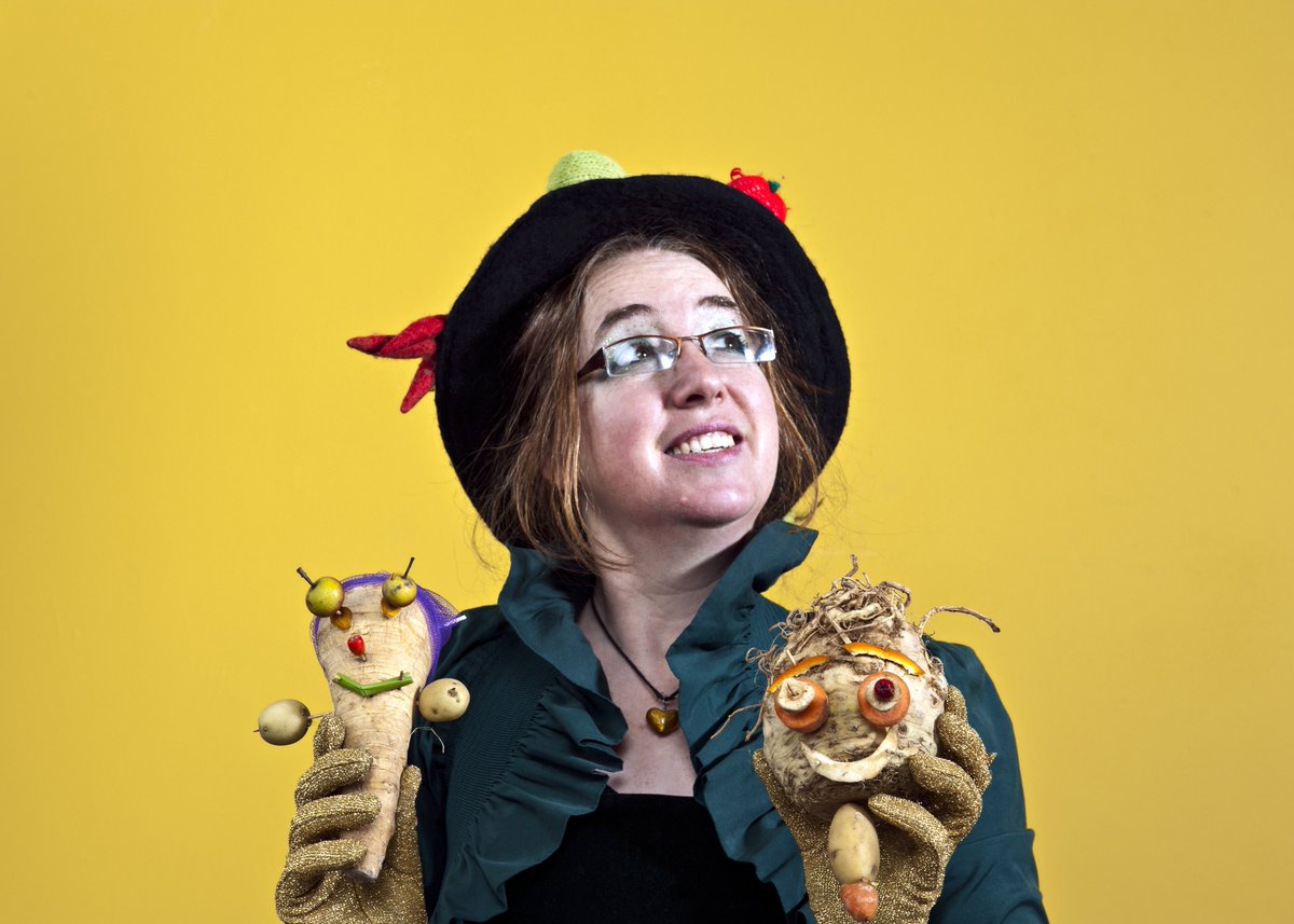 Madame Zucchiniš„ (@madamezucchini) on Twitter photo Hey #guiseleyhour Fancy cabaret with Vegetable Entertainment? I'm @CabaretSaltaire June 24 & <a href="/Cabaret_Heaven/">Cabaret Heaven</a> July 2 Hey #guiseleyhour Fancy cabaret with Vegetable Entertainment? I'm @CabaretSaltaire June 24 & <a href="/Cabaret_Heaven/">Cabaret Heaven</a> July 2