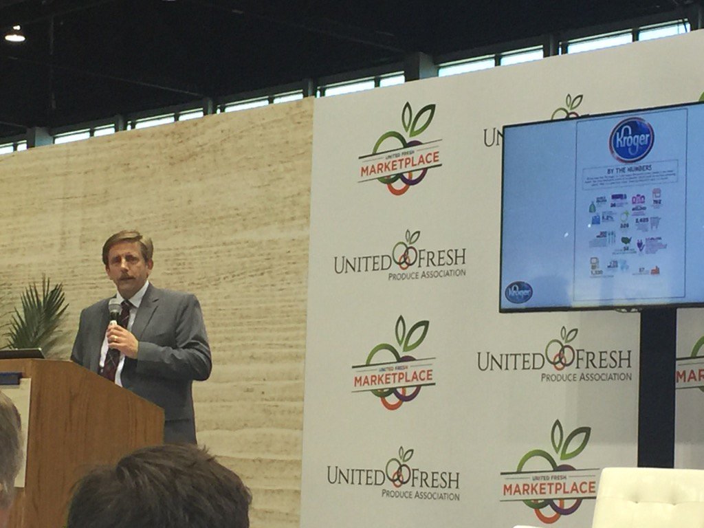 maggiebis's tweet photo. At #UnitedFresh2016 w/ @kroger 2 share Fre$h Savings - getting more fruits &amp; veggies to SNAP shoppers! @AARPCares https://t.co/rOauhTlQTZ