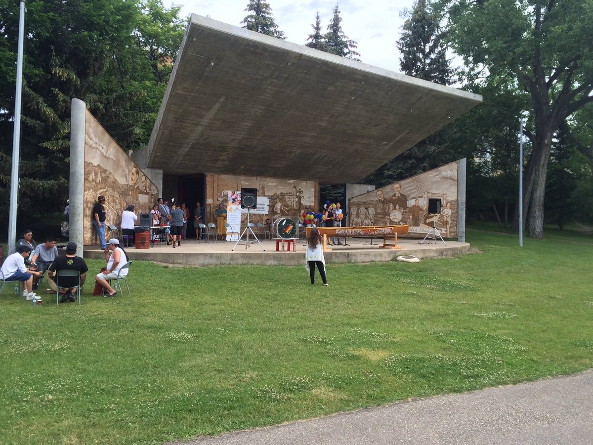 ClaireKreuger's tweet photo. So excited to celebrate #NationalAboriginalDay with @VivianGauvin @CreesonCTV #mjnad #CityMJ @palliserheights https://t.co/5Dhe9gNqih