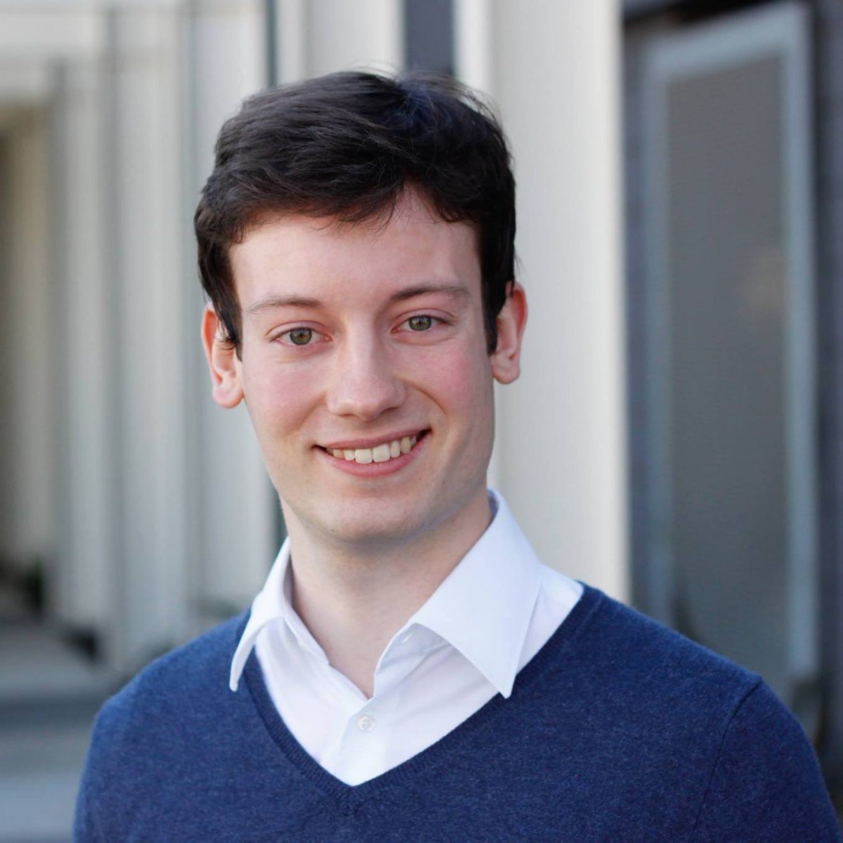 MSFranceTalents's tweet photo. Philippe, actuellement en stage en tant que Online Product Manager se présente https://t.co/UWrp5QbiMb https://t.co/Z76B3HitVG