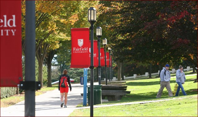 ASR_FairfieldU's tweet photo. Learn all about the Office of Academic Support &amp; Retention here (login w/ Fairfield ID!) https://t.co/OwLNNxtW5g https://t.co/dEDj3Aw2aE