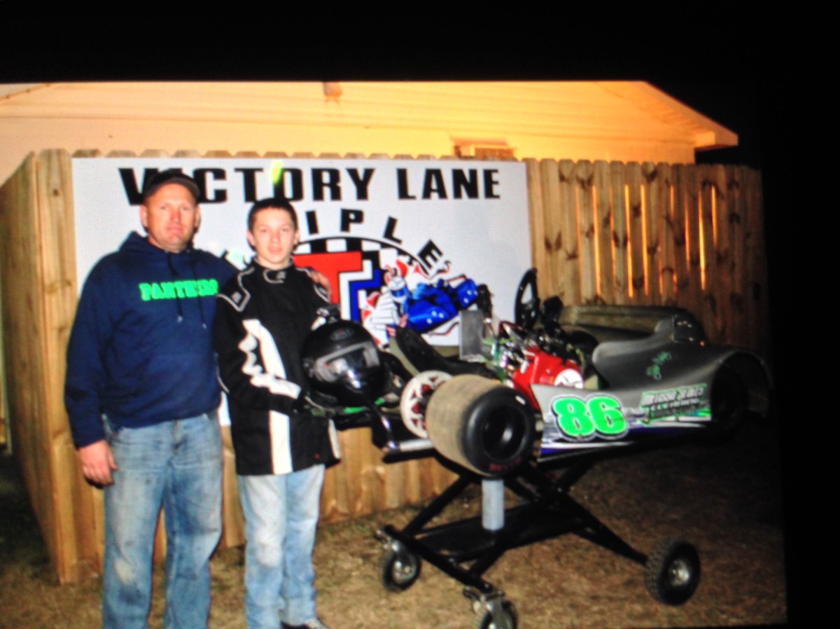 dynocams's tweet photo. A DynoCams engine in the winner's circle with Dad and son! #DynoCams https://t.co/AXbyDKtP3U