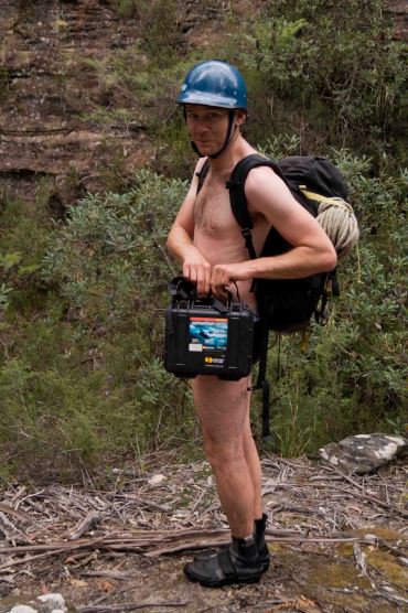 Van_Demonian's tweet photo. Pro #clickbait: #Photographer goes #canyoning w/o clothes, you'll never guess what happens!
https://t.co/ywoCQXuGep https://t.co/GdZkOXpSsj