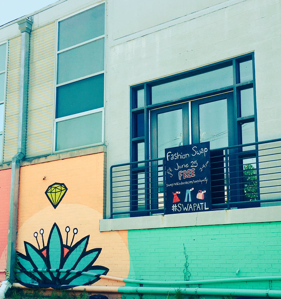 weareswapclub's tweet photo. It's like a Beltline banner ad! #swapatl See you Saturday, ATL ladies! ๐ RSVP: https://t.co/ihaBrtIW15 https://t.co/oFmMFRghIV