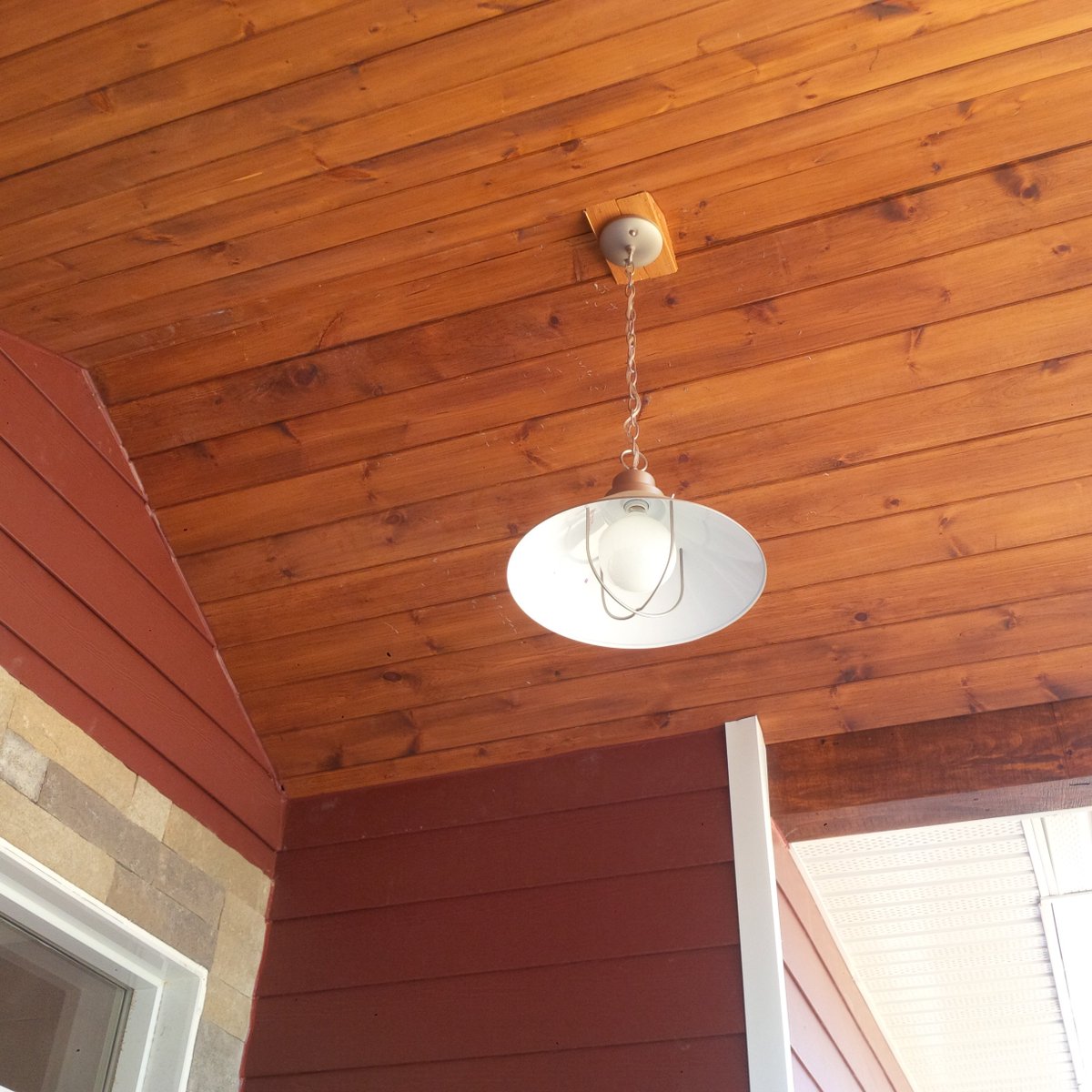 munrocontract's tweet image. Many different material options for soffits This tongue &amp;amp; groove pine soffit really make this front porch stand out