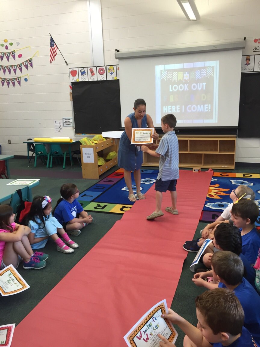 ScovillSmarties's tweet photo. Look out First Grade...Here we come! #kinderawards #redcarpetstatus #willmissthemsomuch @CatenaColts https://t.co/YOIggDTcGH
