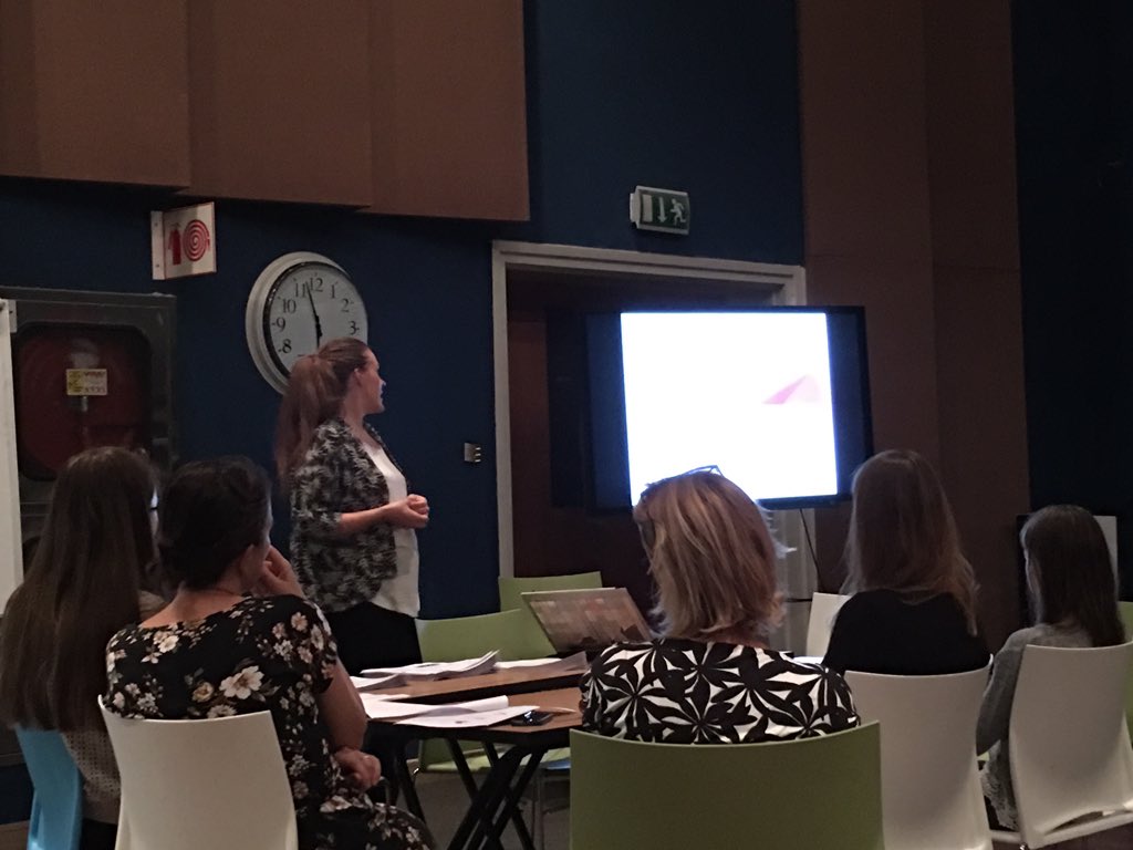 timsmale250's tweet photo. Great universities talk by Emma Galbraith to parents this evening plus launch of BridgeU. @BCAbuDhabi https://t.co/A6TkfksHfQ
