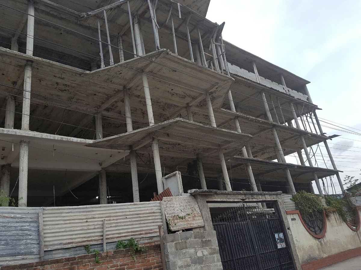 Garciadiazusac's tweet photo. Que opinan de esta estructura? esta en #Jalapa #Guatemala @GeotechTips @Estructurando participen sres/ #ConcretoA2 https://t.co/dbGvV7jCtP