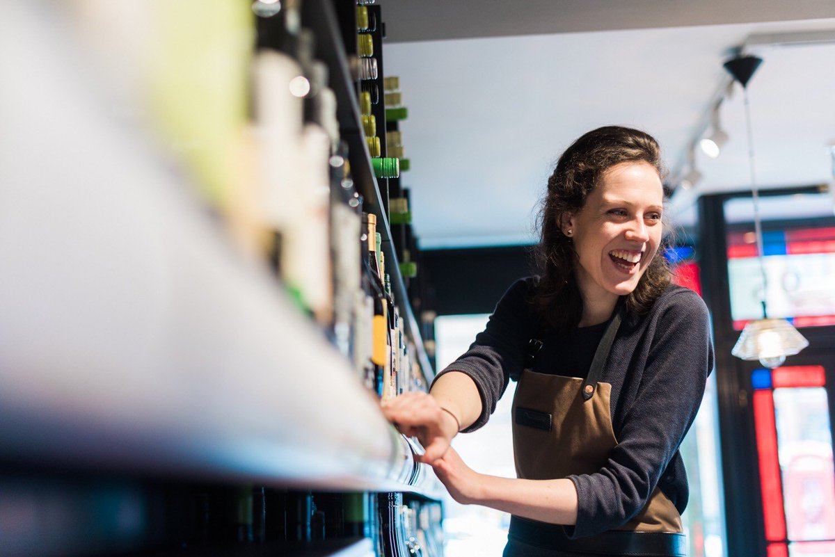 PLZ RT: Looking for happy experienced retail staff! Send ur CV to jobs@bottleapostle.com to join the team.