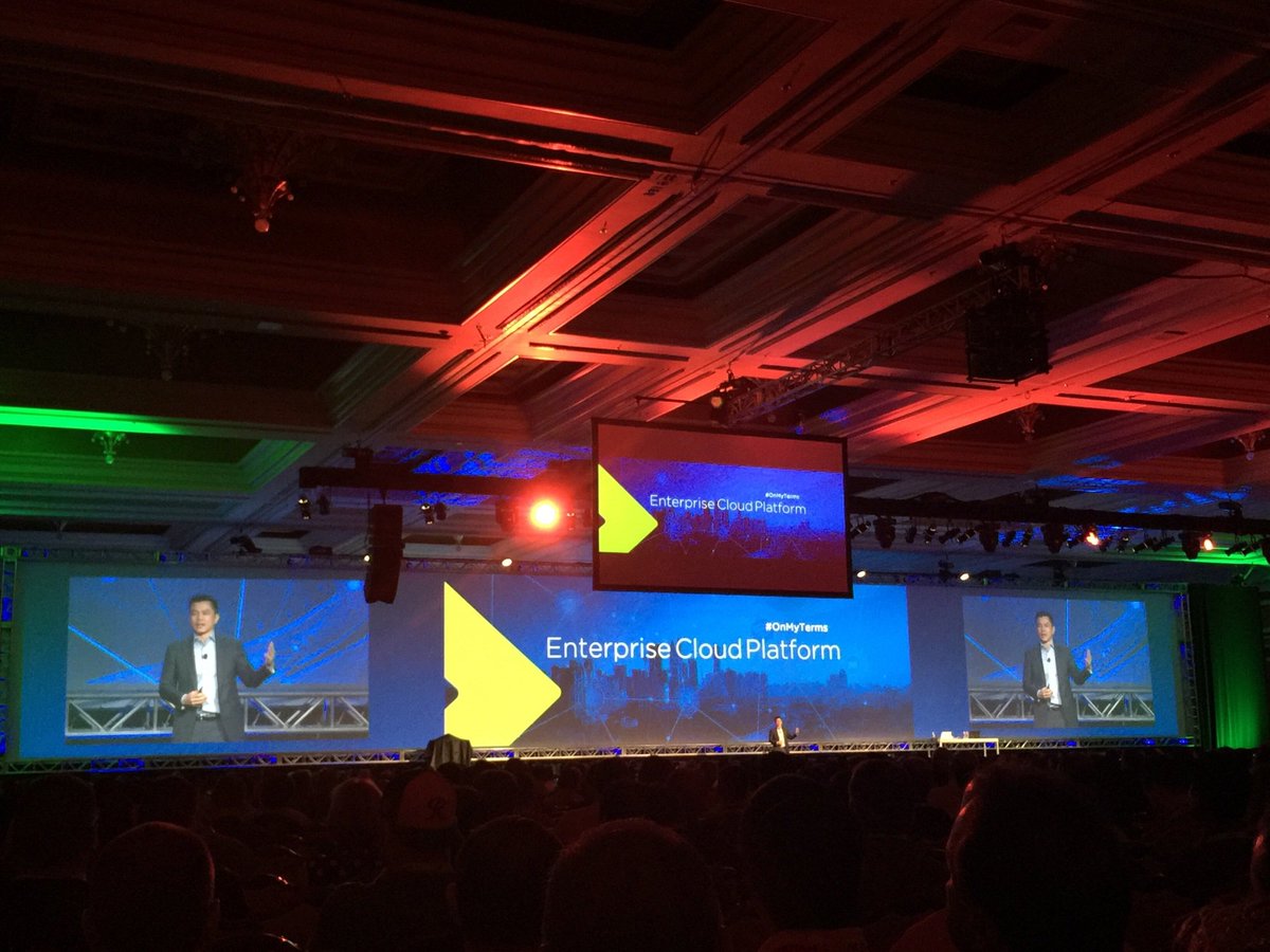 amirc001's tweet photo. #NEXTConf #Nutanix 
The enterprise cloud company - https://t.co/uGp6UWClpj https://t.co/vpYfHhEbQN